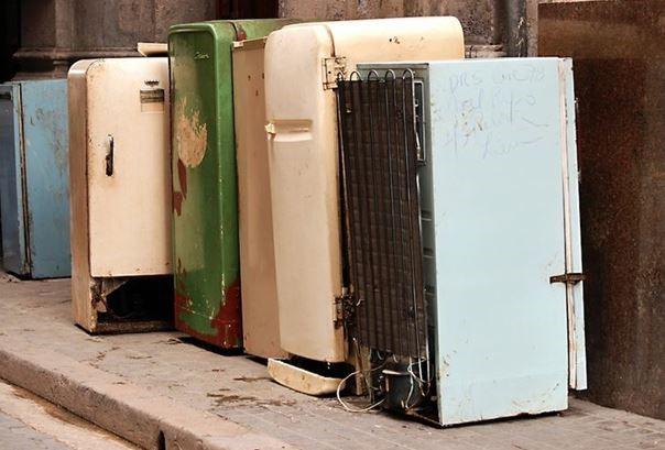 Frigiderul tău vechi contribuie la încălzirea globală. Colectează și reciclează corect!